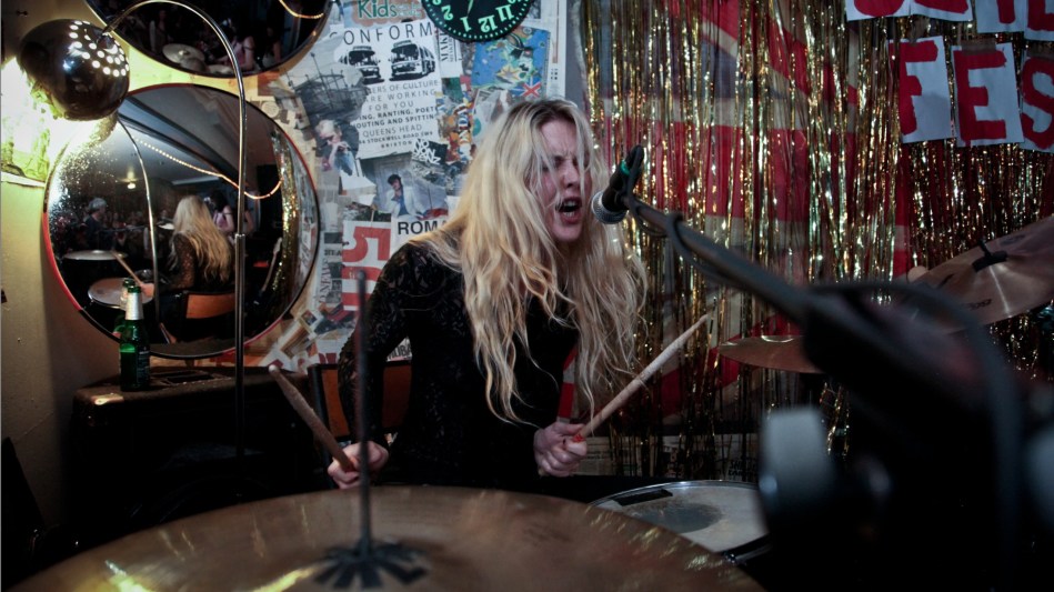 Don't Fuckin look at Me!